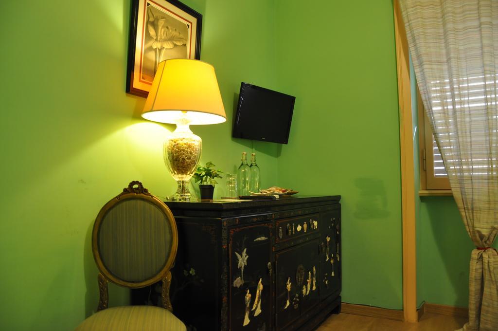 Capocchia House Acomodação com café da manhã Roma Quarto foto